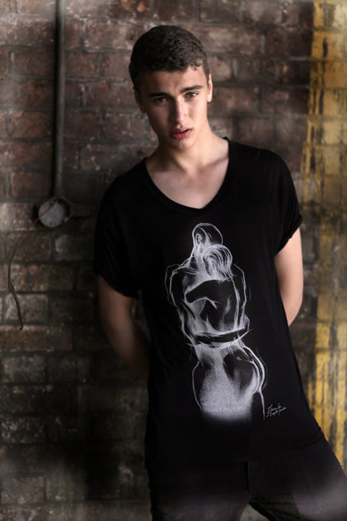 Segreto London - Limited Edition - Own You T-shirt in Black